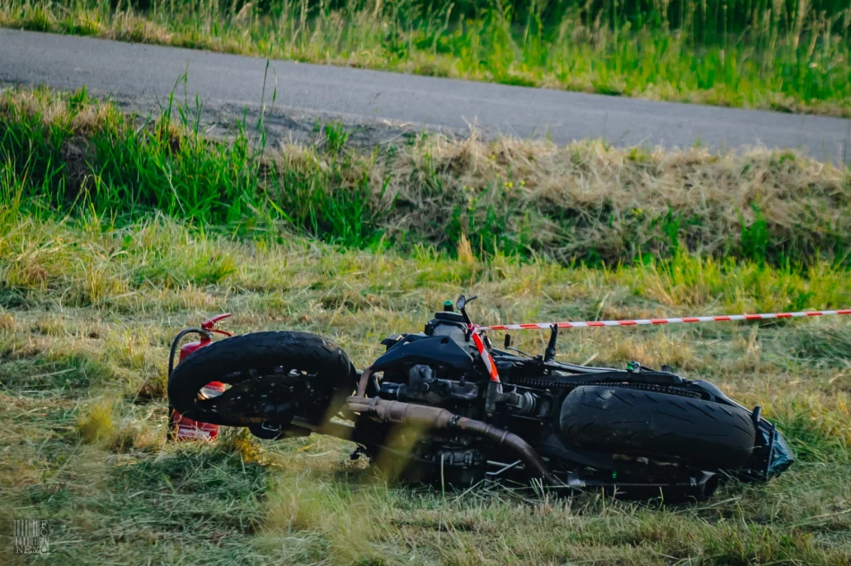 Zderzenie motocykla i samochodu, wezwano LPR - zdjęcie 3