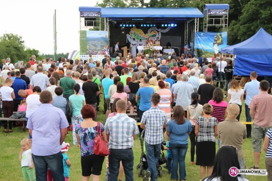 Paproć pełna turystów na rozpoczęciu sezonu - zdjęcie 4