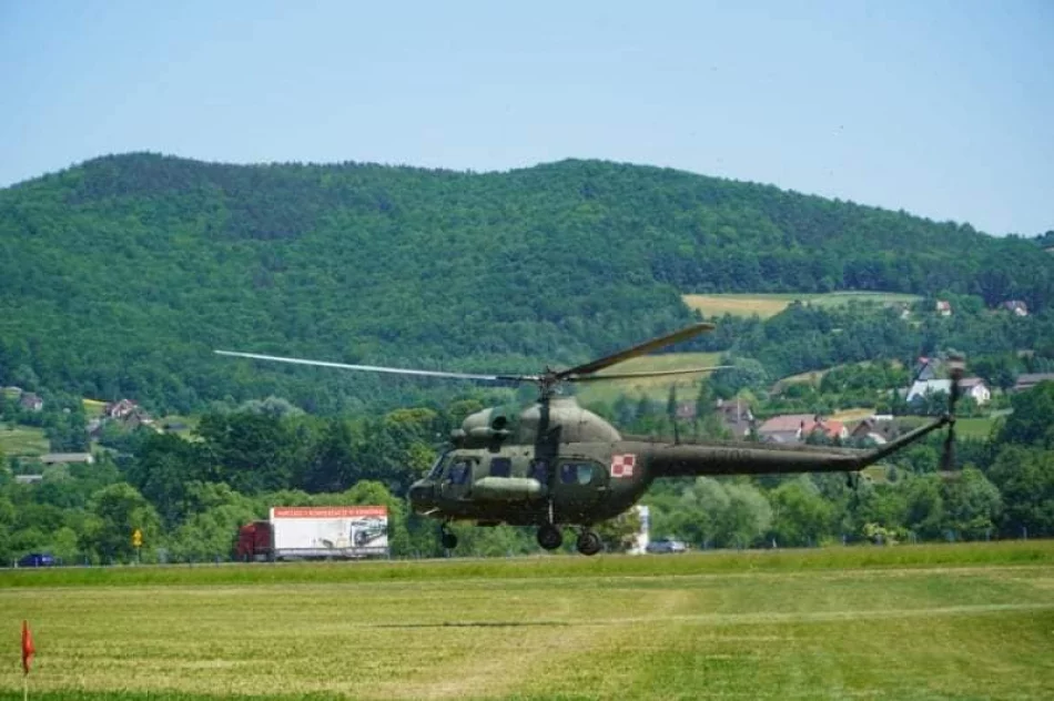 Wojskowe śmigłowce nad Limanowszczyzną - trwa szkolenie - zdjęcie 2