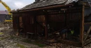 Strażacy z Limanowszczyzny pomagają w sprzątaniu po wielkim pożarze - zdjęcie 5