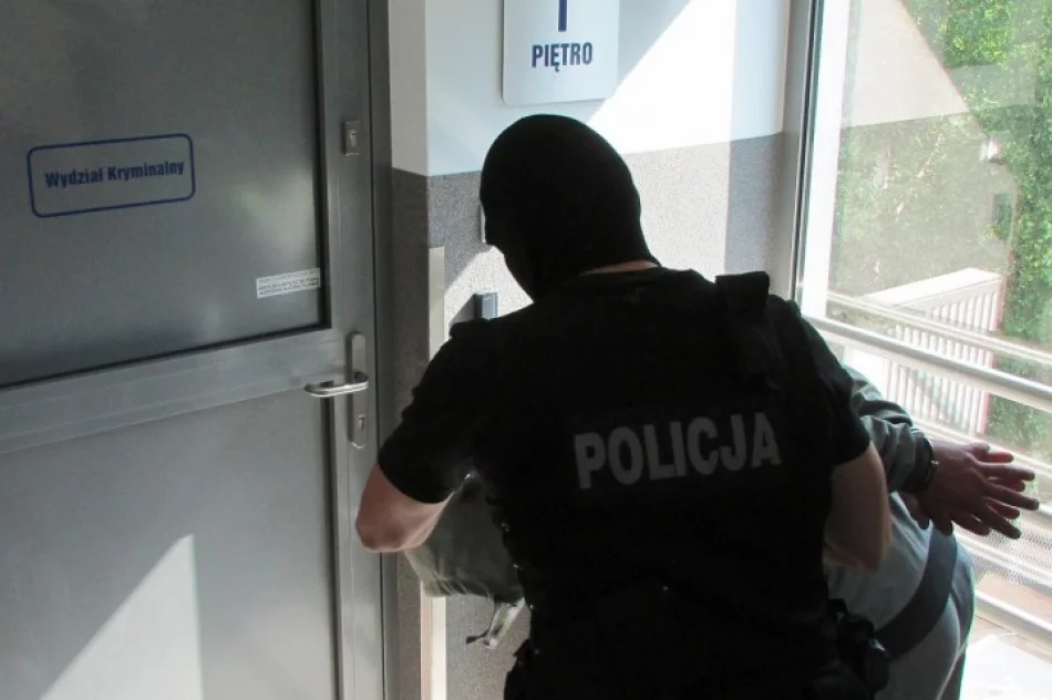 Jeden bił, drugi zadawał ciosy nożem - zdjęcie 2