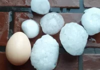 Superkomórka burzowa nad Limanowszczyzną - ogromne kule gradowe. W Koniuszowej trąba powietrzna - zdjęcie główne