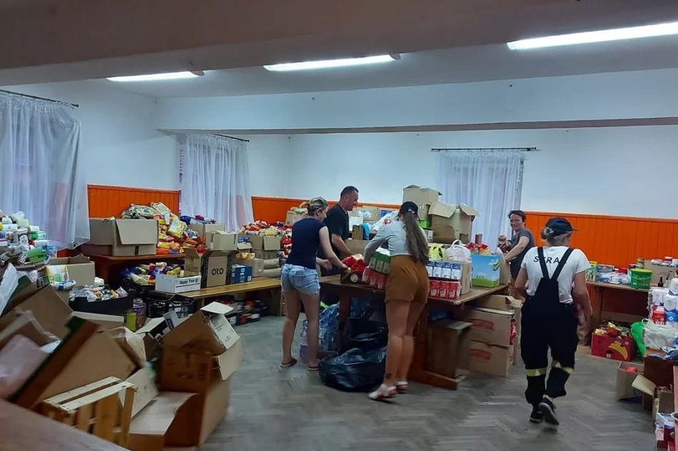 Druhowie zawieźli dary poszkodowanym w pożarze - zdjęcie 18