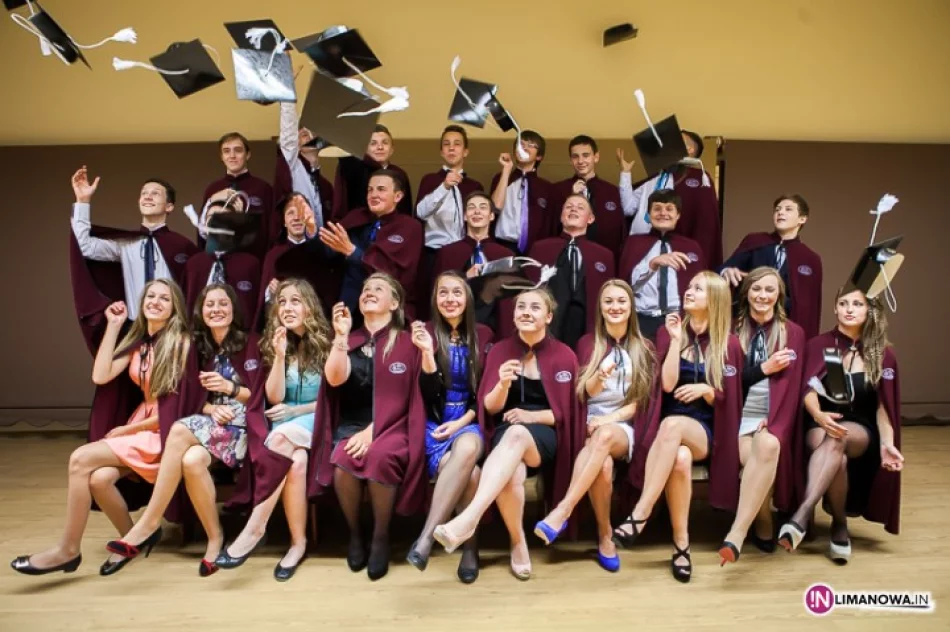 20,5 tys. uczniów zakończyło rok szkolny - zdjęcie 2