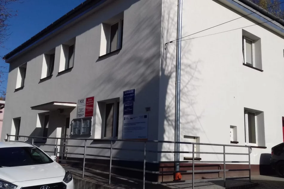 Pracownicy szpitala odnowili budynki sekcji transportu - zdjęcie 6