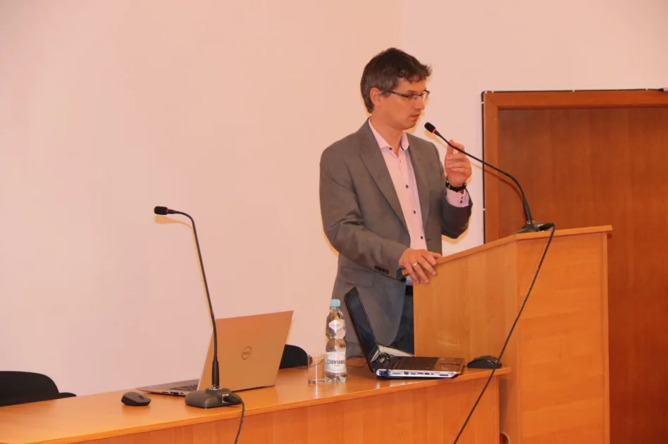 Schron, a może Chata Złotopień...? - zdjęcie 2