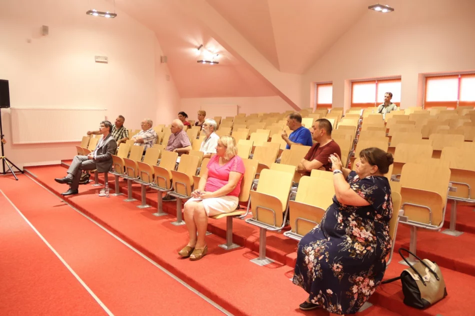 Schron, a może Chata Złotopień...? - zdjęcie 3