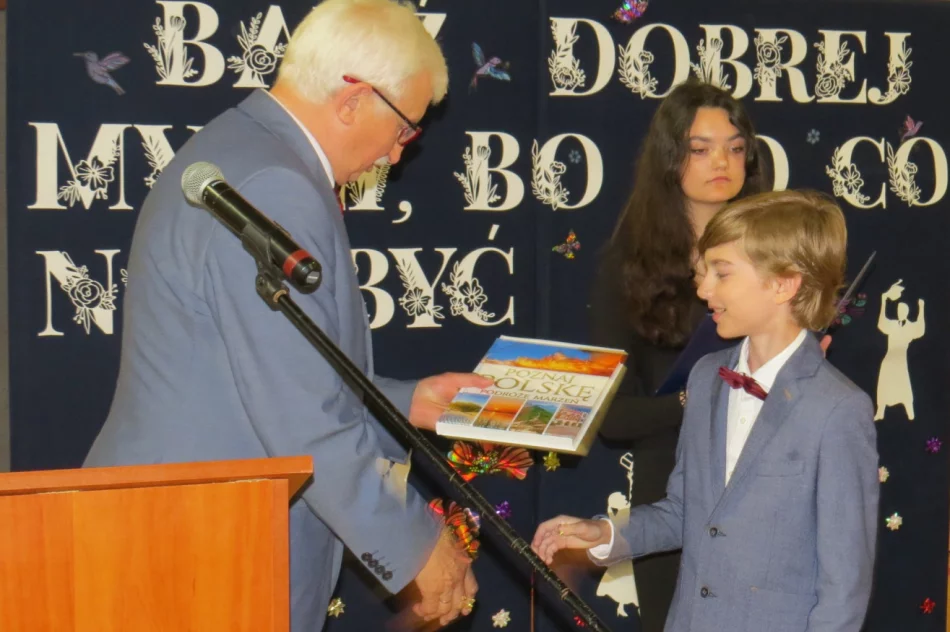 Nagrody za szczególne osiągnięcia w nauce - zdjęcie 2