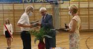 Uczniowie miejskich szkół z nagrodami za osiągnięcia - zdjęcie 5