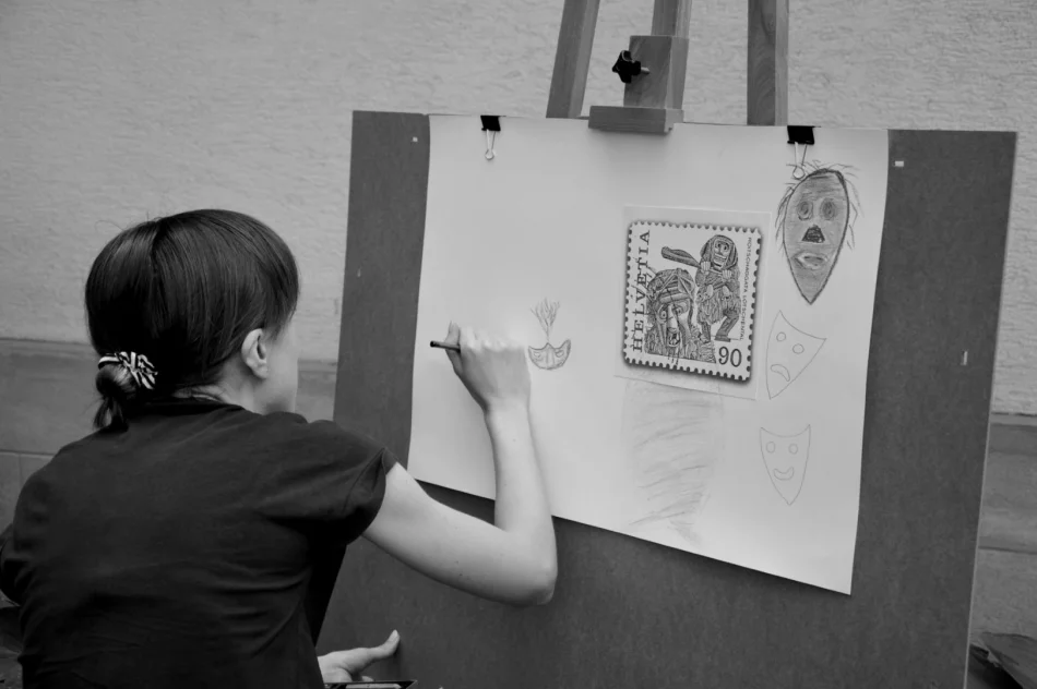 Akcja performance s.z.t.u.k.a. w Parku Miejskim  - zdjęcie 10