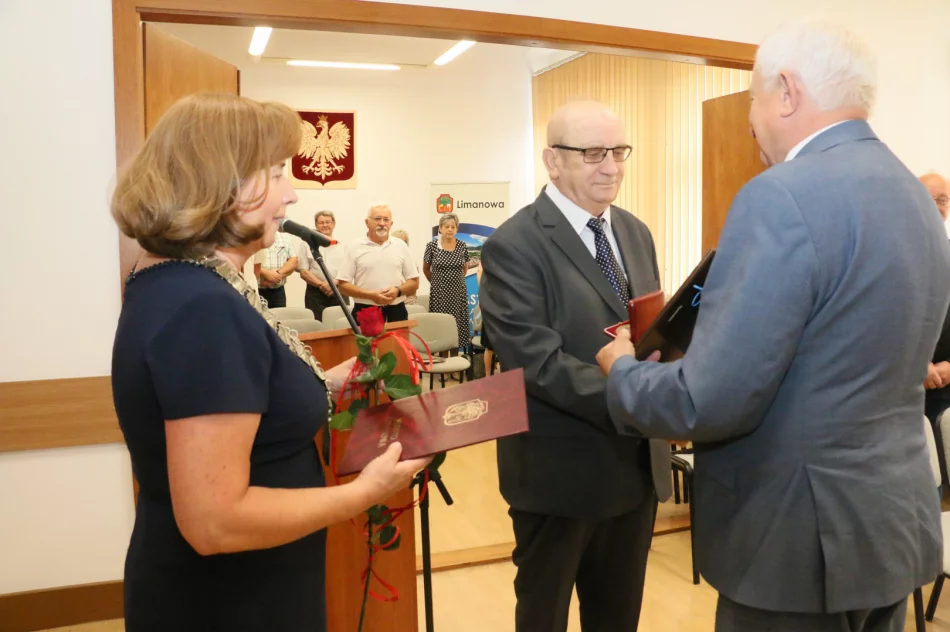 Wręczono Medale za Zasługi dla Miasta Limanowa - zdjęcie 9