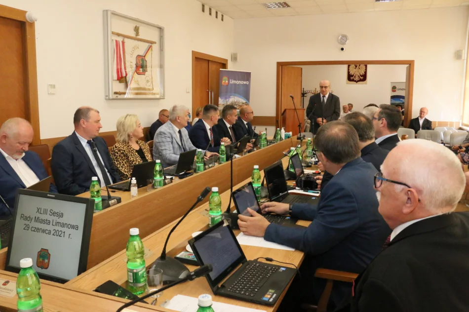 Wręczono Medale za Zasługi dla Miasta Limanowa - zdjęcie 18