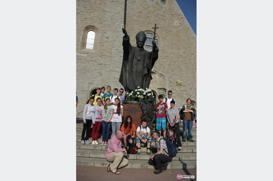 300 osób wędrowało szlakami JP II - zdjęcie 3