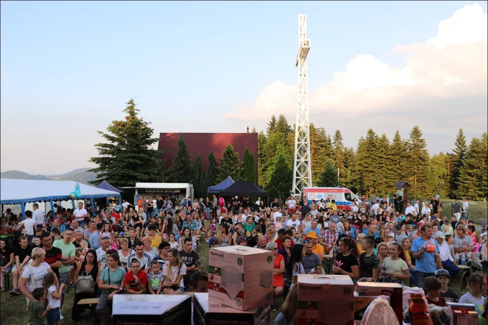 Imprezą plenerową otwarto sezon turystyczny - zdjęcie 20