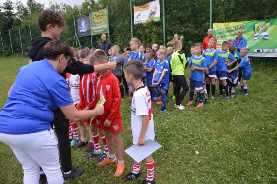 Mordarka aktywna, ciekawie na stadionie - zdjęcie 11