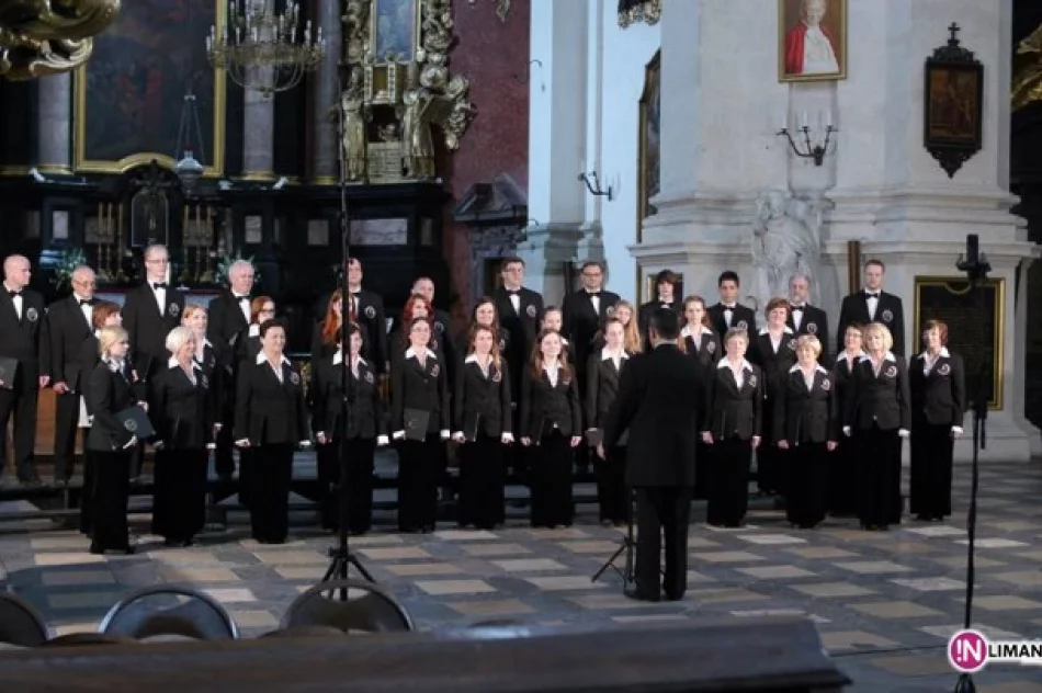 Canticum na podium festiwalu Cracovia Cantans - zdjęcie 3