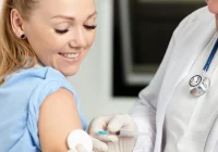 Rusza loteria szczepionkowa - do wygrania pieniądze, samochody i hulajnogi - zdjęcie główne