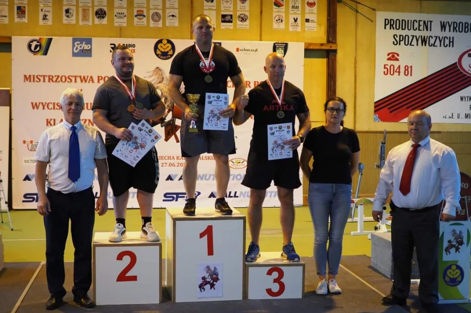 Sławomir Jasica, silny człowiek z Limanowej. Medal na Mistrzostwach Polski. - zdjęcie 4