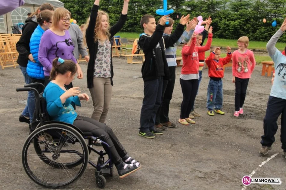 Bawili się wspólnie, bo 'Razem Raźniej' - zdjęcie 2