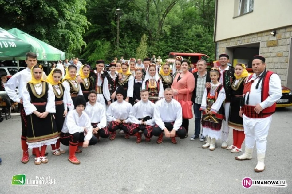 Święto Pieśni i Tańca w Szczyrzycu - zdjęcie 4