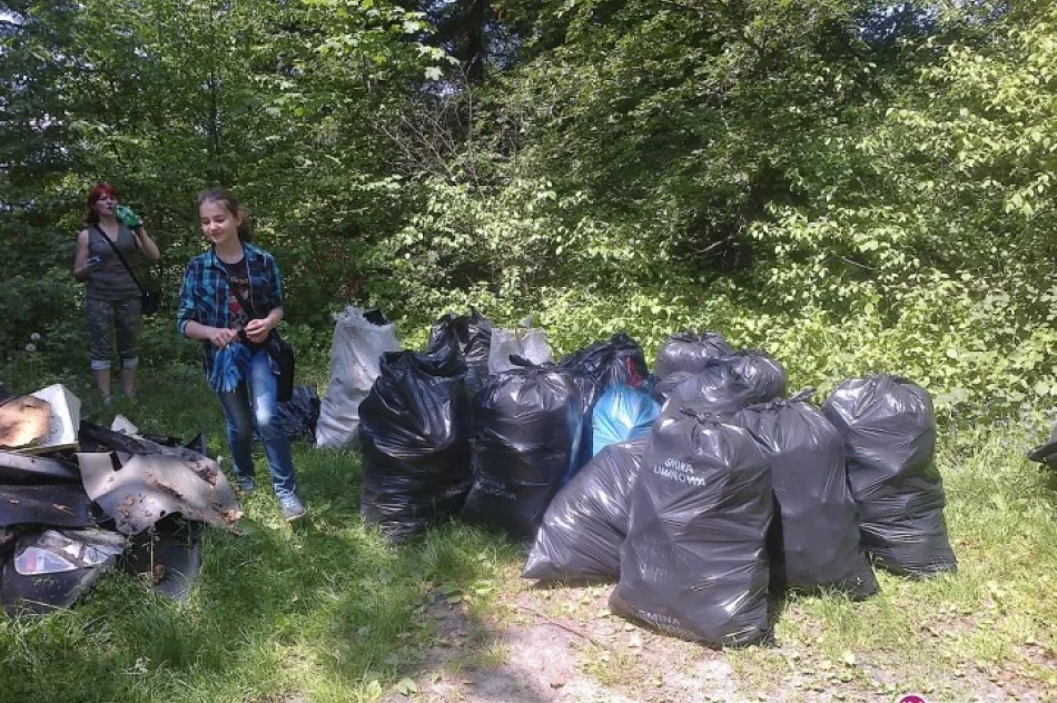 Sprzątali lasy, problem wysypisk nie maleje - zdjęcie 2