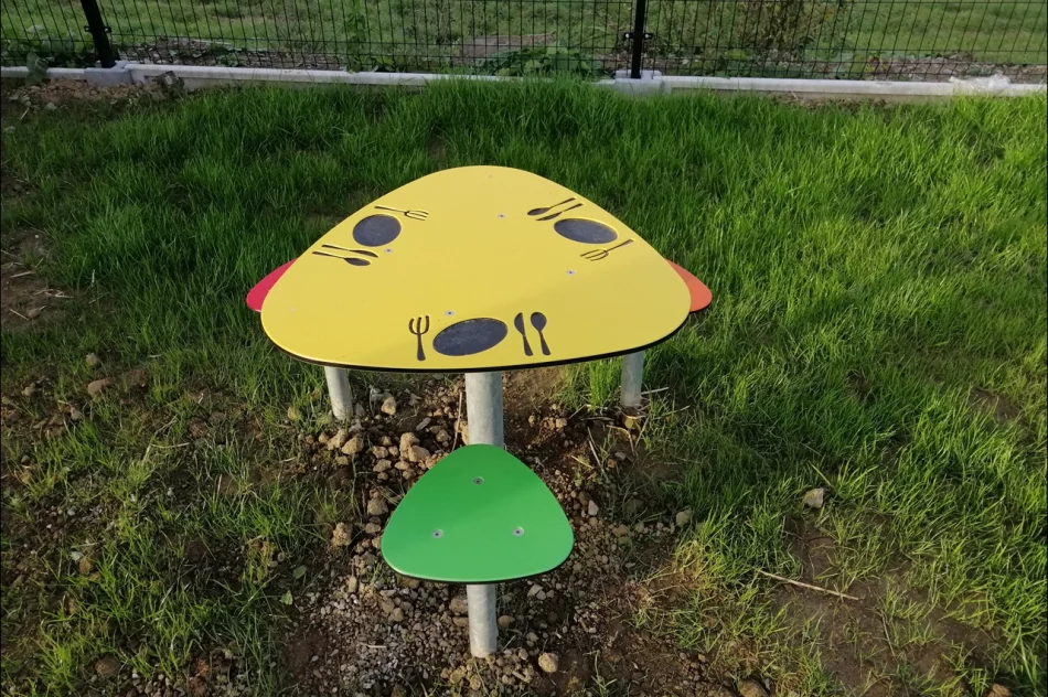 Oficjalne otwarcie placu zabaw w Lipowem - zdjęcie 6