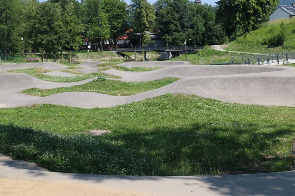 Wodne atrakcje i strefa relaksu - tak wygląda nowy kompleks. Trwają odbiory końcowe - zdjęcie 11