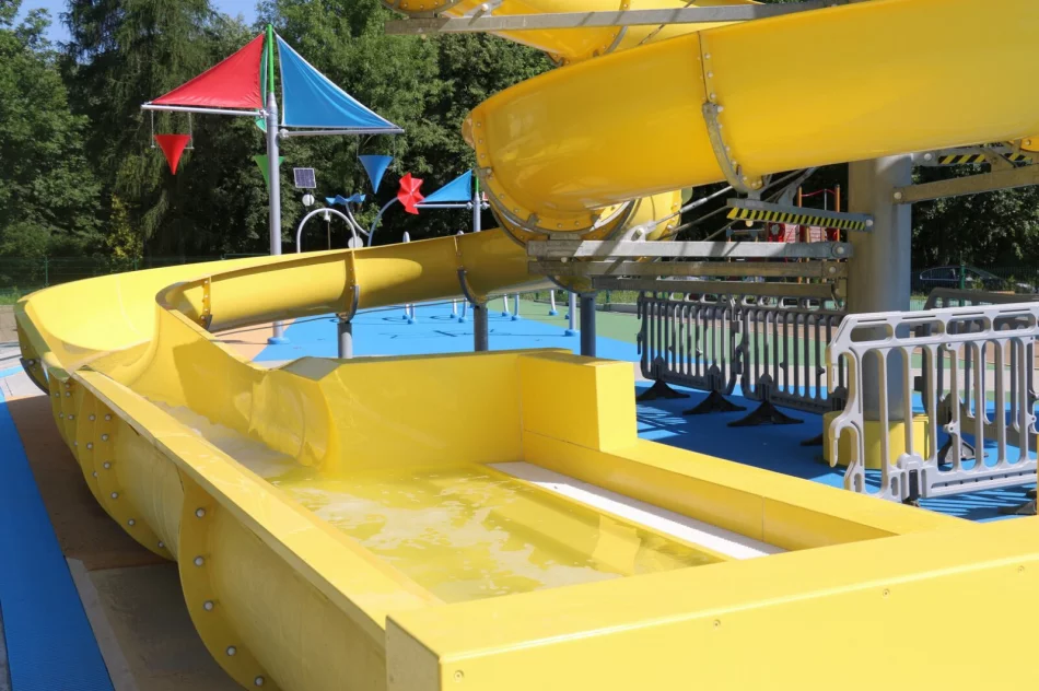 Wodne atrakcje i strefa relaksu - tak wygląda nowy kompleks. Trwają odbiory końcowe - zdjęcie 20