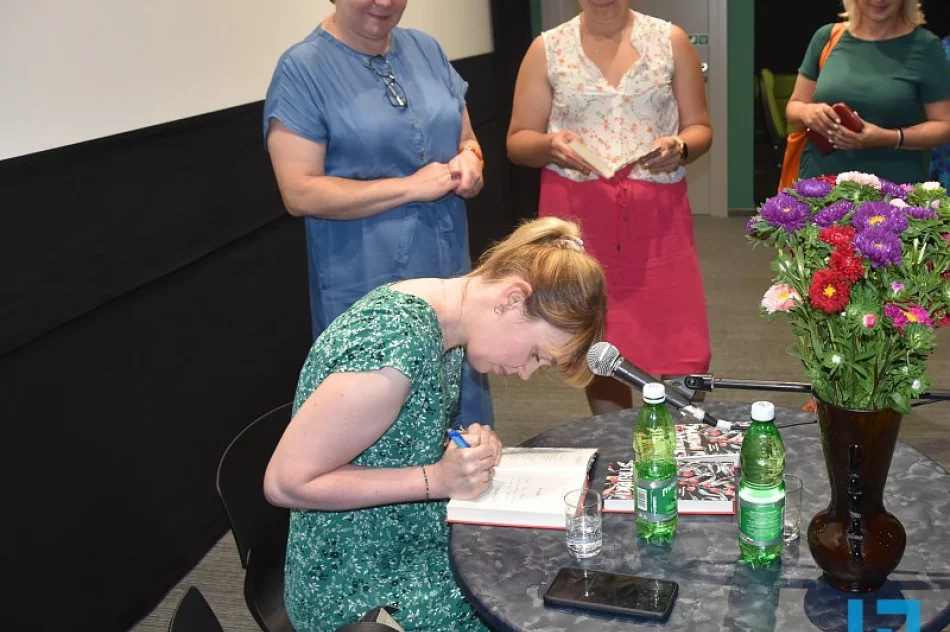 Spotkanie autorskie wreszcie "twarzą w twarz" - zdjęcie 8