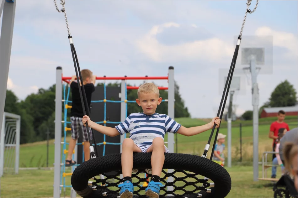 KGW postarało się o plac zabaw - zdjęcie 16