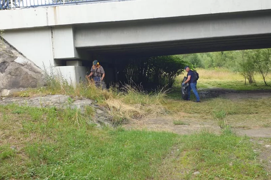 Odpowiedzieli na apel i posprzątali rzekę - zdjęcie 7