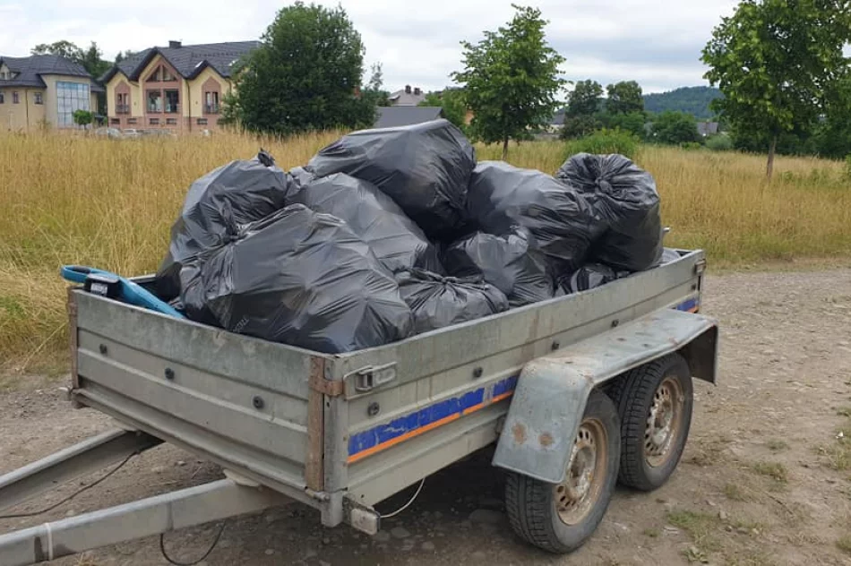 Odpowiedzieli na apel i posprzątali rzekę - zdjęcie 12