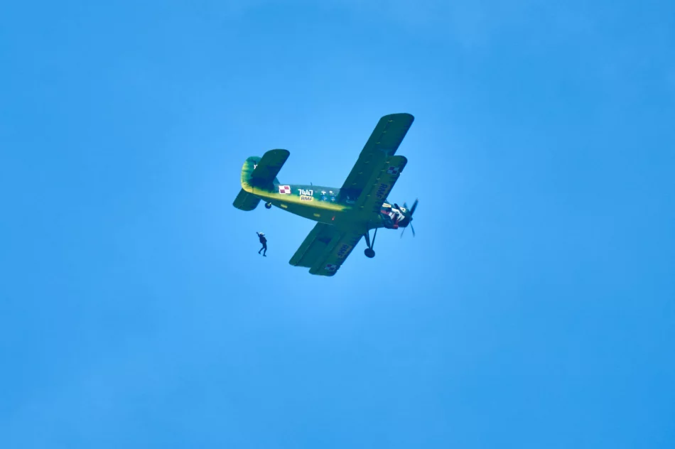 Obchody 77. rocznicy zrzutów alianckich dla Armii Krajowej na wzgórzu Dzielec - zdjęcie 20