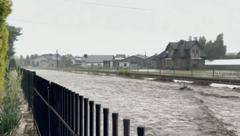 Powódź błyskawiczna w gminie Łososina Dolna - zdjęcie 1