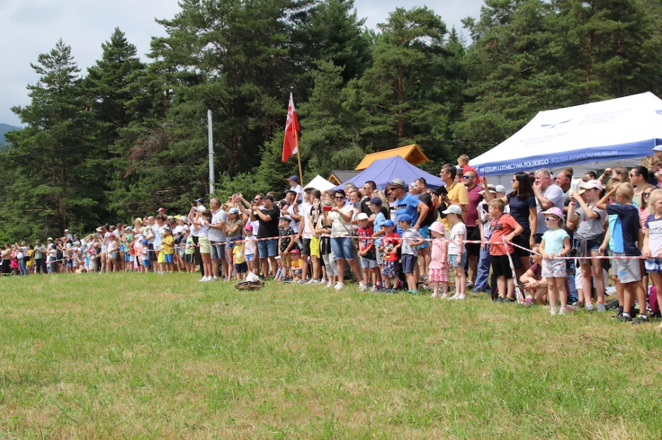 Widowiskowa inscenizacja na rocznicę alianckich zrzutów - zdjęcie 4