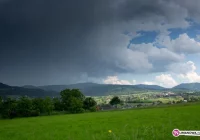 Uwaga na burze z gradem - zdjęcie główne