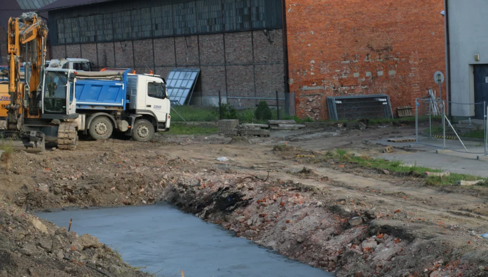 Budowa łącznika ul. Witosa i ul. Fabrycznej oraz przebudowa ul. Fabrycznej - zdjęcie 1