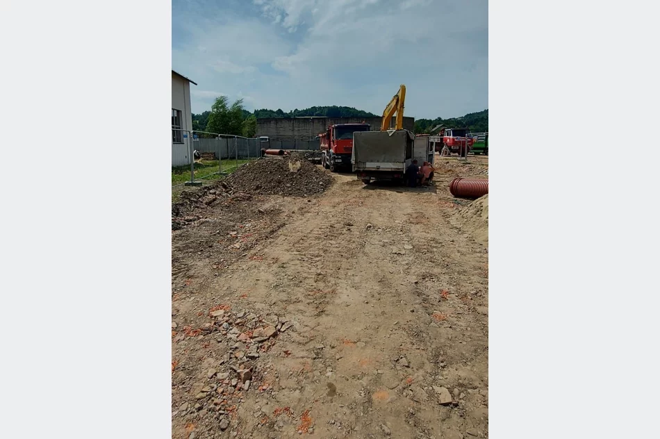 Budowa łącznika ul. Witosa i ul. Fabrycznej oraz przebudowa ul. Fabrycznej - zdjęcie 6