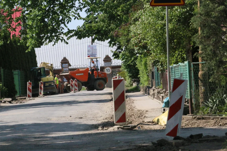 Budowa łącznika ul. Witosa i ul. Fabrycznej oraz przebudowa ul. Fabrycznej - zdjęcie 14