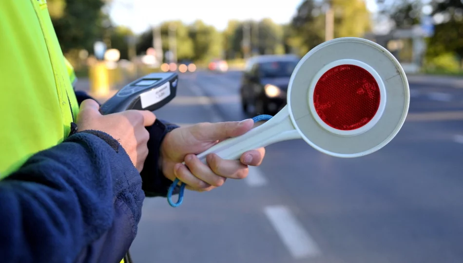 Ostrzejsze kary, grzywna nawet 30 tys. zł. Punkty karne kasowane po 2 latach, a OC zależne od ich ilości - zdjęcie 1