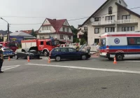 Zderzenie dwóch samochodów, utrudnienia na drodze krajowej - zdjęcie główne