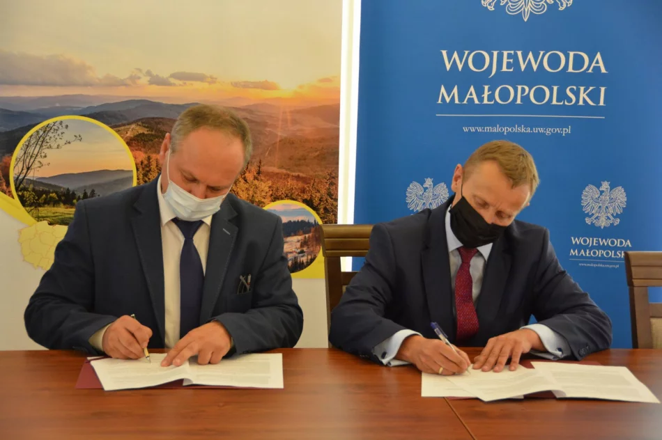 Ponad 30 mln zł dla powiatu limanowskiego z Rządowego Funduszu Rozwoju Dróg - zdjęcie 6