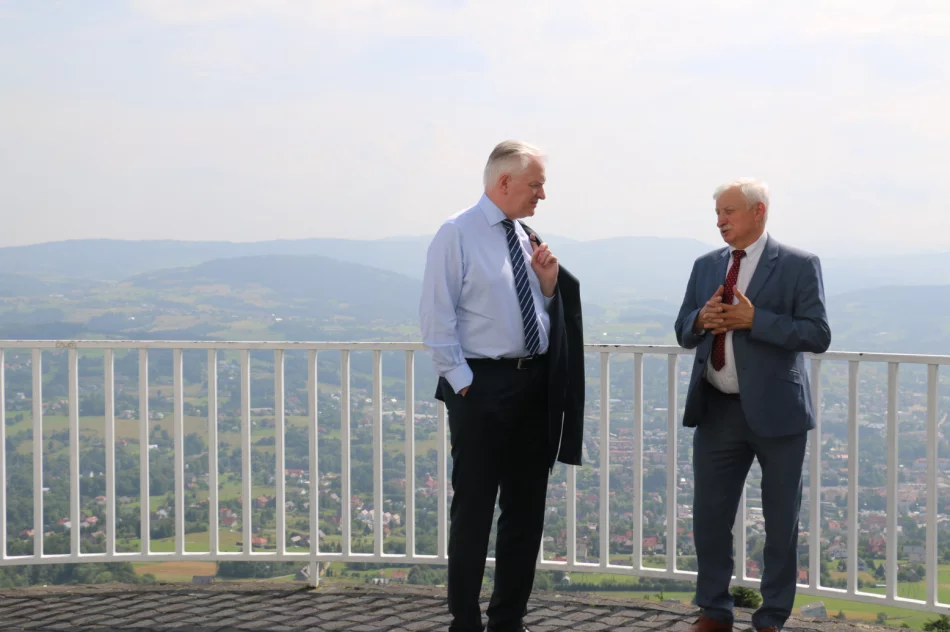 Wicepremier Jarosław  Gowin z wizytą w mieście Limanowa - zdjęcie 16