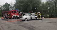 Jedna osoba trafiła do szpitala w wyniku zderzenia pojazdów - zdjęcie 2