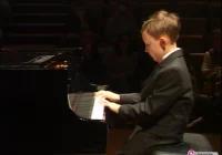 Sukcesy w Paryżu, Lublinie, Kępnie i Krynicy - zdjęcie główne