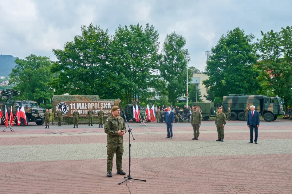 Porozumienie z MON podpisane. W Limanowej powstanie batalion - 600 żołnierzy WOT i 50 żołnierzy zawodowych oraz miejsce ćwiczeń - zdjęcie 13
