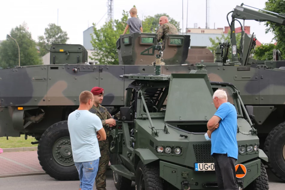 Piknik wojskowy MON – uroczyście podpisano list intencyjny ws. utworzenia batalionu WOT w Limanowej - zdjęcie 17