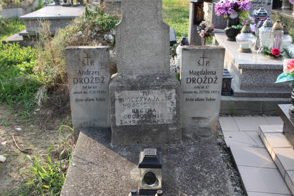 Spacer przedstawił historię miejscowości - zdjęcie 7