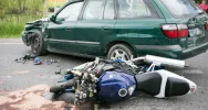 Zderzenie motocykli z samochodem - zdjęcie 3