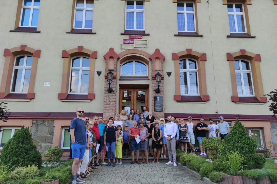 Udany początek nowego cyklu - spacer zgromadził ciekawych historii miasta  - zdjęcie 7